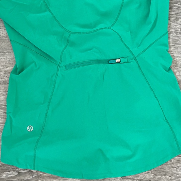 NWOT Lululemon Mist Over Windbreaker - Picture 8 of 11